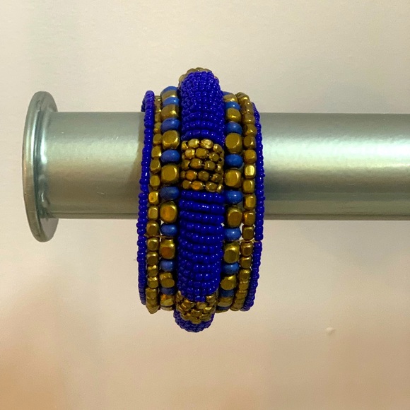 Boho blue beaded bracelet cuff - Picture 1 of 4